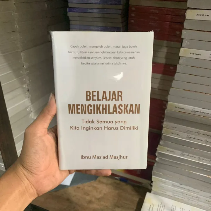 Buku BELAJAR MENGIKHLASKAN - Ibnu Mas'ad | Lazada Indonesia