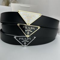 PRADAH เข็มขัดหนังใหม่สีทึบสามเหลี่ยมเรียบหัวเข็มขัดแฟชั่นเข็มขัดลำลองผู้ชาย