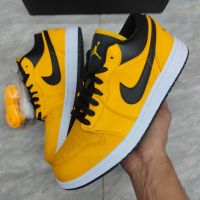 New eel Originalpark NK*A J 1 Low University Gold All Match Fashion Basketball Shoes Actual Combat Sports Shoes {Free Shipping}