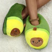 รองเท้าแตะผ้ากำมะหยี่ดีไซน์แปลกใหม่ลายการ์ตูน Avocadodo เด็กสาวนักเรียนลูกอมสีสันน่ารักรองเท้าแตะใส่เดินในบ้านรองเท้าผ้าฝ้ายใส่แล้วอุ่นสำหรับผู้หญิงรองเท้าแตะผู้หญิงฟัซซี่