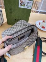 ?? กระเป๋าถือ มีสายสะพาย Gucci ขนาด 10 นิ้ว สินค้าจริงสวยมาก มีกล่องพร้อมส่งจ้า???