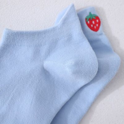 ‘；’ 5 Pairs Women Casual Ankle Socks Kawaii Embroidery Strawberry Spring Summer Cotton Solid White Light Blue Striped Short Socks