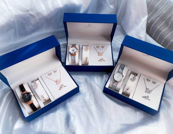new-set-นาฬิกา-เครื่องประดับ-swarovski-สแตนเลส-งาน-boxset-หรูหราเหมือนเดิม-ตัวนาฬิกาเป็รเพชรรอบวง-มาพร้อมกล่อง