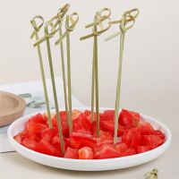 100 Pcs Disposable Cocktail Picks 12cm Bamboo Food Fruit Knot Picks Appetizer Sandwich Cocktail Drinks Skewer Toothpicks