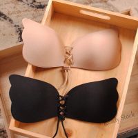 【Ready Stock】 ✑﹍✠ C15 [Ready stock]Strapless Silicone Push-Up Backless Self-Adhesive Gel Magic Stick Invisible Bra