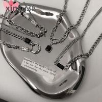 XINSU38โชคเกอร์แฟชั่นพังค์สาวอินเทรนด์ Y2k Kalung Baja Tahan Karat กรันจ์สำหรับผู้หญิงเครื่องประดับสไตล์เกาหลีผู้ชายจี้คริสตัล