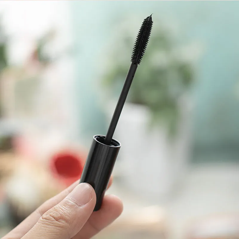 Chống mồ hôi Không vết bẩn Không tẩy trang dày cuộn tự nhiên mỏng mascara |  