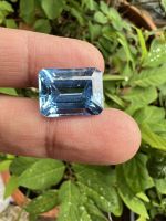 พลอยอัด สีบลูโทพาส เหลี่ยมชั้น รูปสี่เหลี่ยม  BLUE TOPAZ 20 CARATS STEP  CUTTING  GEMSTONE STONE  1 PCS 16X17MM