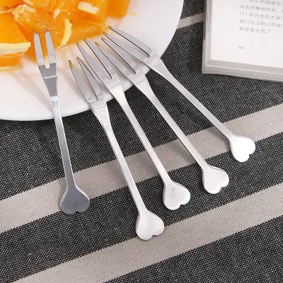Stainless steel fruit fork household tableware fruit pick small fork for children to eat fruit creative fruit inserting fork 【JYUE】