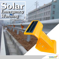 ไฟกระพริบโซล่าเซลล์ติดราวเหล็กลูกฟูก (GUARDRAILS Solar) (แสง:เหลืองกระพริบ)