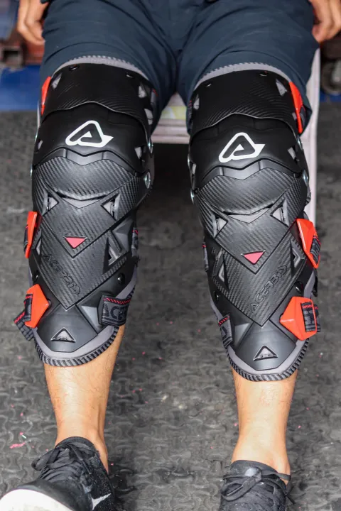 Sicurezza Motocross Ginocchiere Protettive Acerbis Impact Evo 3.0 - Nero/ Giallo Per Motocross Protezione Ginocchio Tibia Femore