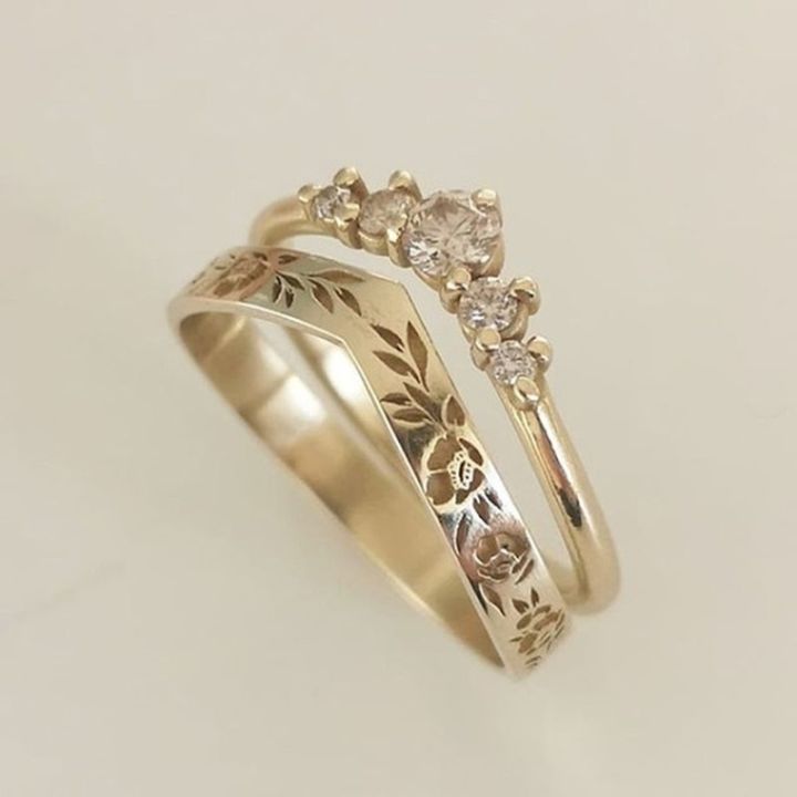 elegant-simple-wedding-ring-for-women-vintage-gold-color-v-shaped-hand-carved-flowers-ring-wedding-bridal-sets