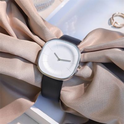 นาฬิกาข้อมือคู่แฟชั่นสุดหรูลายลูกกวาดดีไซน์เรียบง่ายรุ่นเกาหลีนาฬิกาผู้หญิง