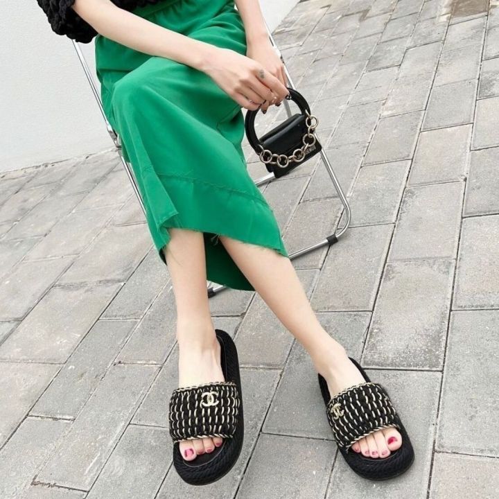 high-quality-original-cc-2022-spring-and-summer-new-thick-soled-slippers-shoes-womens-outer-wear-non-slip-woven-open-toe-flat-sandals-summer-new-style-womens-shoes-slippers-for-women-slides-outside-we