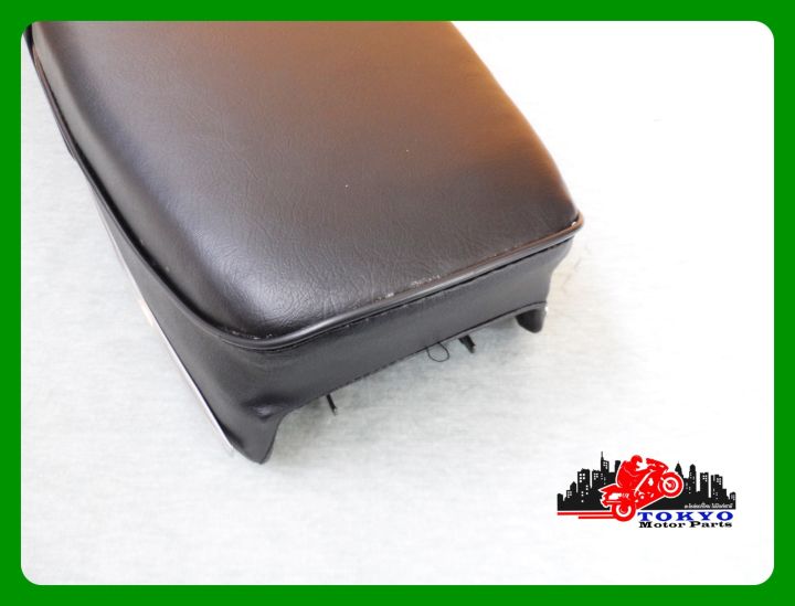 honda-c200-black-complete-double-seat-assy-with-chrome-trim-เบาะ-เบาะรถมอเตอร์ไซค์-สีดำ-ผ้าเรียบ-มีคิ้วโครเมี่ยม-สินค้าคุณภาพดี