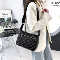 2022 Spring Quilted Space Crossbody Bags for Women Light Nylon Casual Travel Womens Shoulder Bag Wide Strap Messenger Bag