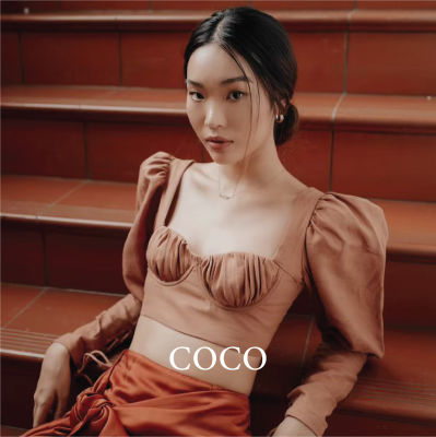 Herref Coco Top เสื้อเกาะอกเข้ารูป สีส้มอิฐ