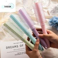 XIEGK สีแบบสุ่ม ร้านทำผม อุปกรณ์เสริมผม เครื่องนวดทรงผม แปรงกลมๆ ดูแลเส้นผม หวีหยักศก นวดหนังศีรษะ แปรงม้วนผม เครื่องมือจัดแต่งทรงผม