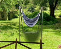 Hammock with base, (maximum load capacity: 100 kg.)  size 130 x 90 x 180 cm. Blue - White