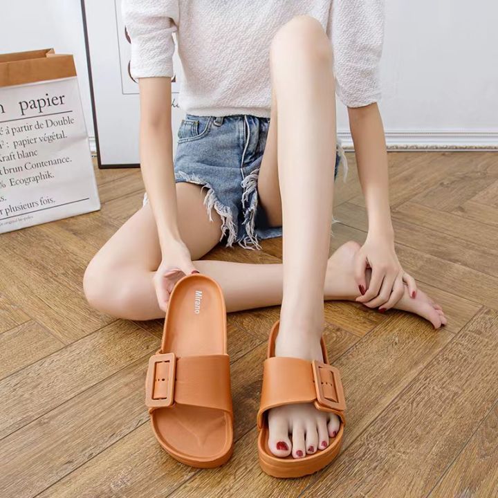 Ladies Slippers Supplier,Wholesale Ladies Slippers Distributor from Delhi  India