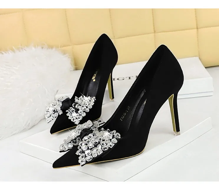 Source High Heels Sandals up Closure Shoes Print with Beautiful Lace Fancy  and Attracting Color Design Women PU Handmade Ankle Strap PK on  m.alibaba.com