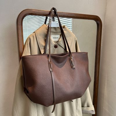 [COD] version of the simple large-capacity bag 2022 new school style shoulder street tote shopping
