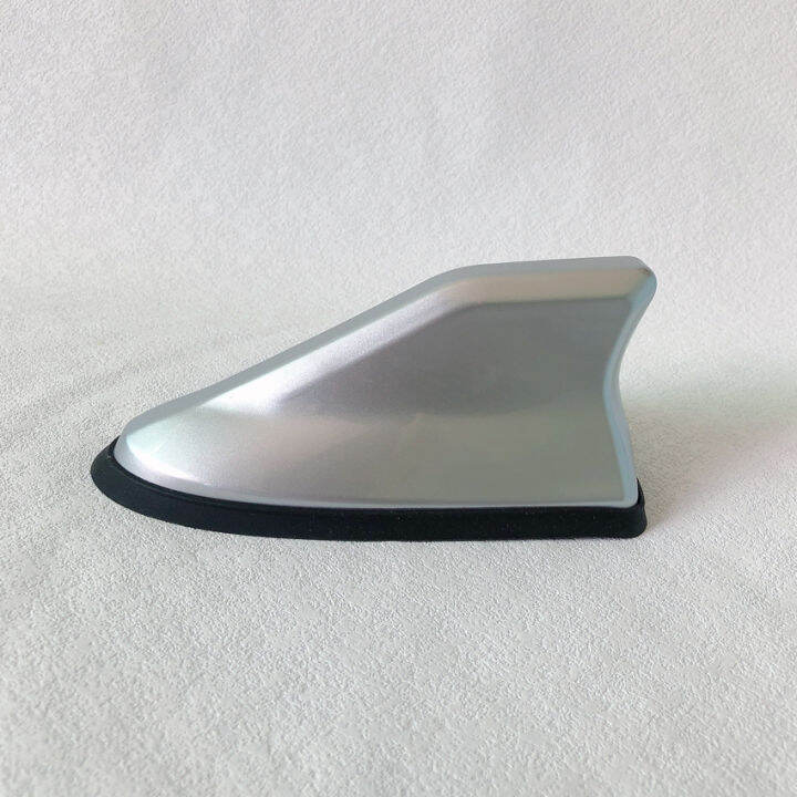 Silver Shark Fin Antenna For Cars，Waterproof Car Antenna Toppers AM FM