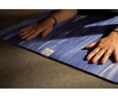 Eco-Designed Grippy Yoga Mat 185 cm ⨯ 65 cm ⨯ 5 mm.