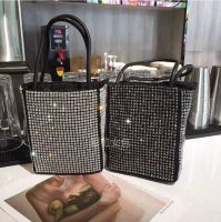 กระเป๋า Crystal Bucket with Crossbody Bag ( หนัง PU ประดับคริสตัล ) กระเป๋าสะพาย กระเป๋าสะพายข้าง กระเป๋าถือ วิบวับ เก๋ๆ เกรดพรีเมียม ใช้ได้ทุกวัน งานดี