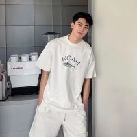 เสื้อยืดแขนแขนสั้นคอกลมพิมพ์ลายปลาทูน่าฉบับภาษาเกาหลีเครื่องแต่งกายคู่สำหรับผู้ชายและผู้หญิงเสื้อลำลองหลวมขนาดใหญ่ง่ายและอเนกประสงค์เทรนด์ฤดูร้อน