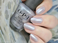 พร้อมส่ง OPI - This Color Hits All the High Notes (MI05) สีฟ้าอ่อนชิมเมอร์วิ้งสวยแพง จาก Muse of Milan collection แท้ ?%