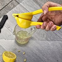 （HOT NEW） LemonSqueezer JuicerCitrus Press JuicierFruit Toolssqueezer