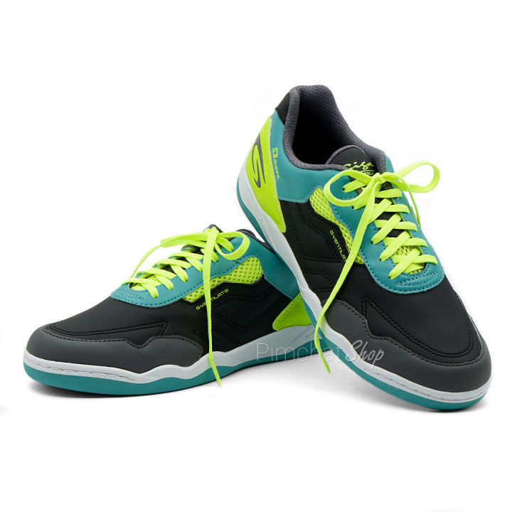 giga-รองเท้าฟุตซอลเด็ก-รองเท้ากีฬาออกกำลังกายเด็ก-รุ่น-g-ventilate-สีดำ