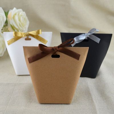 25/50pcs Blank Kraft Paper Bag White Black Candy Bag Wedding Favor Gift Box Package Birthday Party Decoration Bag With Ribbon Gift Wrapping  Bags