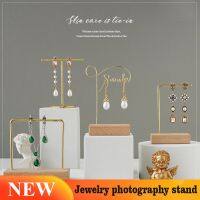 ஐ ldqnk2 Metal Bracket Photography Prop Fotografia Photo Jewelry Shoot Matching Props for Earrings Rings Bracelets Necklaces