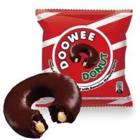 โดนัทสอดไส้ ตราดูวี่ Doowee ขนมโดนัทเคลือบช็อกโกแลต 5 บาท แพ็ค 12 ซอง