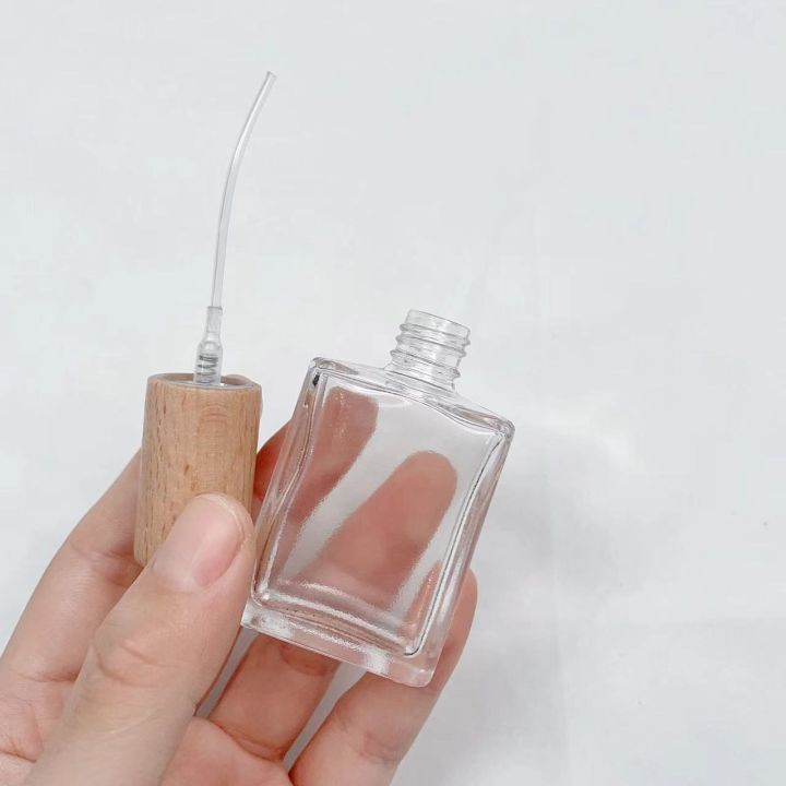 square-separate-bottling-portable-spray-bottle-separate-bottling-small-sample-separate-bottling-square-sample-separate-bottling