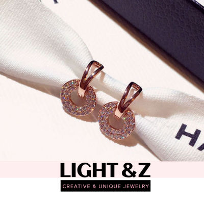 LIGHT &amp; Z ต่างหูผู้หญิง 925 ชุบทองประสานเพทายเครื่องประดับที่เรียบง่าย