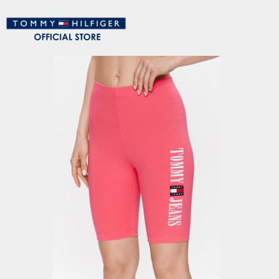 Tommy Hilfiger กางเกงขาสั้นผู้หญิง รุ่น DW0DW15643 TJN - สีชมพู