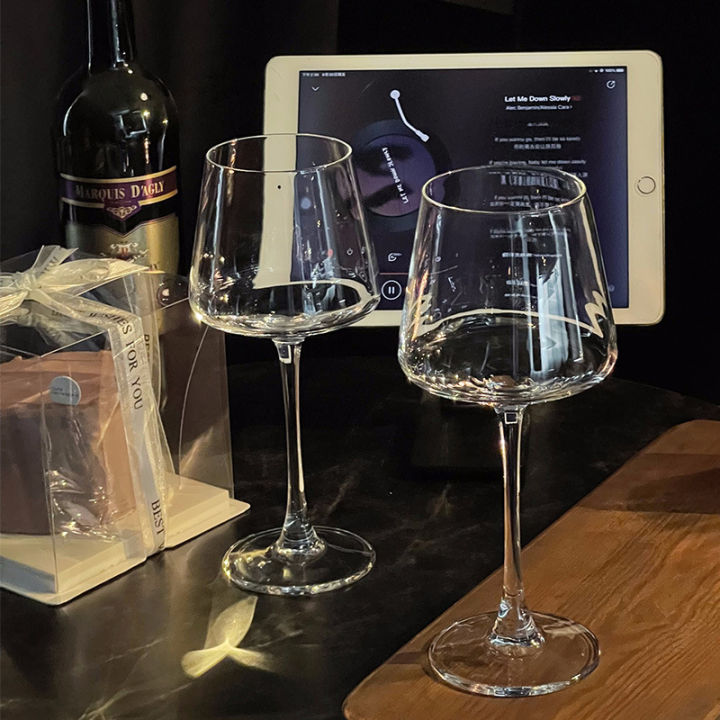 แก้วคริสตัลแก้วไวน์ทรงสูงทรงเหลี่ยมแก้วไวน์แดงอินสตาเบอไรซ์ความคิดสร้างสรรค์แก้วไวท์หรูไลท์