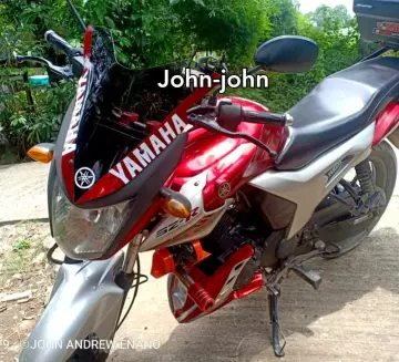 Yamaha sz r hot sale engine cover price