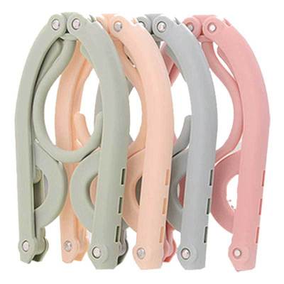 Multifunctional plastic foldable clothes hanger travel space saving simple clothes support creative portable clothes hanger Clothes Hangers Pegs