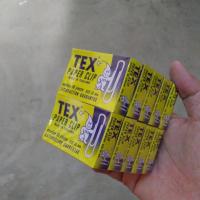 ลวดเสียบกระดาษ Tex Paper Clip 10 กล่อง/แพ็ค รวม 500 ตัว ลวดหนีบกระดาษ คลิปหนีบกระดาษ คลิปลวดหนีบกระดาษ ที่หนีบกระดาษ ที่เสียบกระดาษ ลวดเสียบกระดาษ3เหลี่ยม