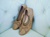 (สินค้าลดราคา Clearance Sale มี Defect สามารถขอดูภาพก่อนสั่งซื้อได้) panistashoes รุ่น Caras รองเท้าคัชชูหนังแกะ -  Taupe