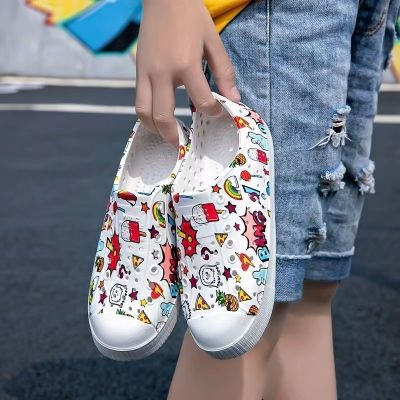 【Hot Sale】 childrens hole shoes sandals parent-child mens and womens casual beach garden soft-soled low top water