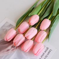 The Florist Flower[ดอกทิวลิประดับไฮเอนด์ที่ให้ความชุ่มชื้น] Artificial tulip งานแต่งงานและของตกแต่งบ้าน ร้านกาแฟ ร้านอาหารและโรงแรม อุปกรณ์ประกอบฉาก