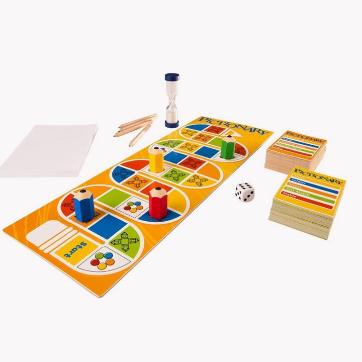 pictionary-classic-game-board-game-card-gameth