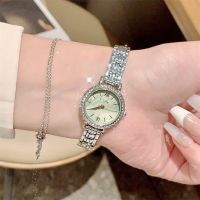 Watches are sparkling high-end light and luxurious full of diamonds womens small dial bracelet watch exquisite small dial versatile