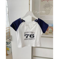 ST992 เสื้อครอปเอวลอย สกรีน Basketball 76 girls varsity ป้าย DAZY?