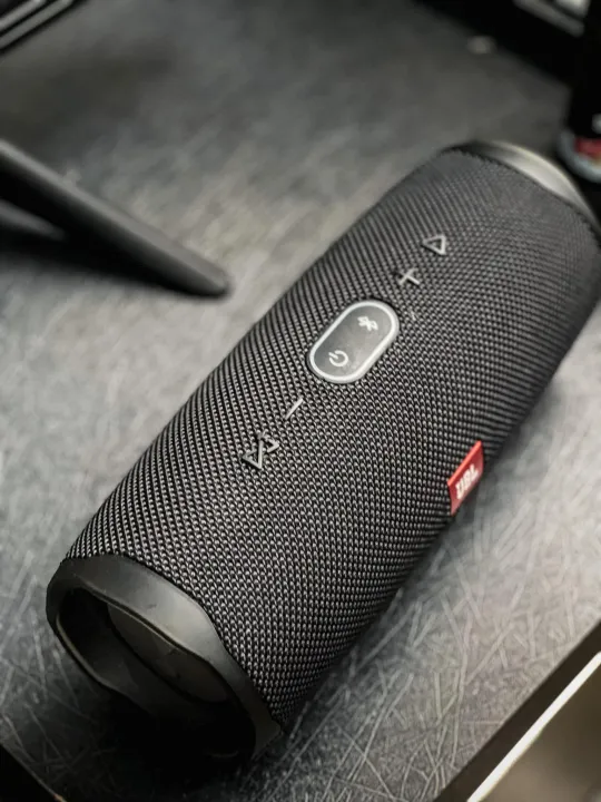 JBL! Charge 4 Portable Bluetooth Speaker IPX7 Waterproof Outdoor Music